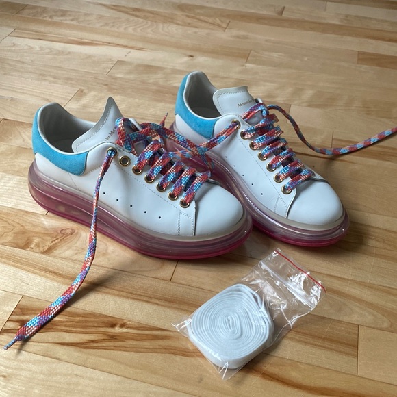 ALEXANDER MCQUEEN SNEAKERS - Picture 1 of 4